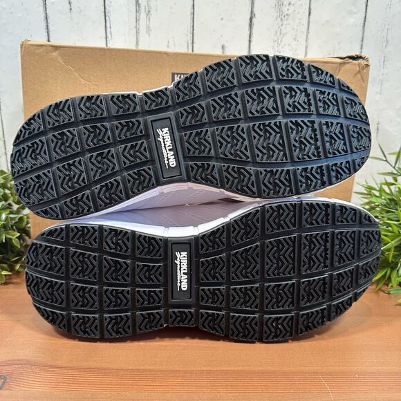 Kirkland Signature Men's Comfort Walker Sneakers Size 11 - Picture 8 of 9